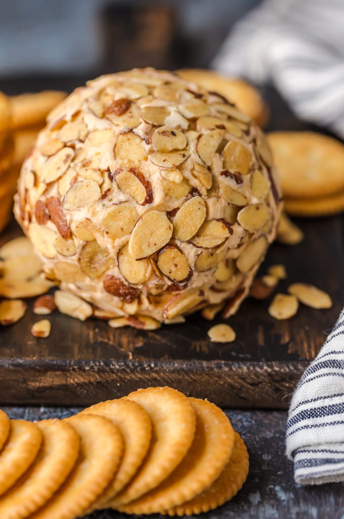 Holiday cheese ball recipe with a layer of almonds