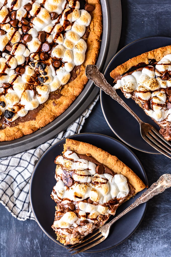 overhead shot of sliced smores dessert pizza