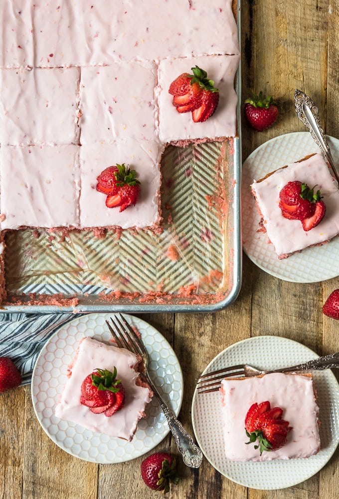 Strawberry sheet cake recipe with strawberry cream cheese icing