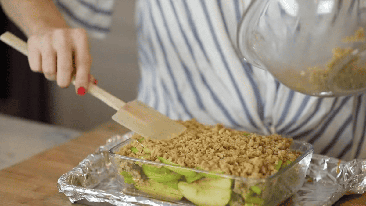 Easy Apple Crisp Recipe - 85
