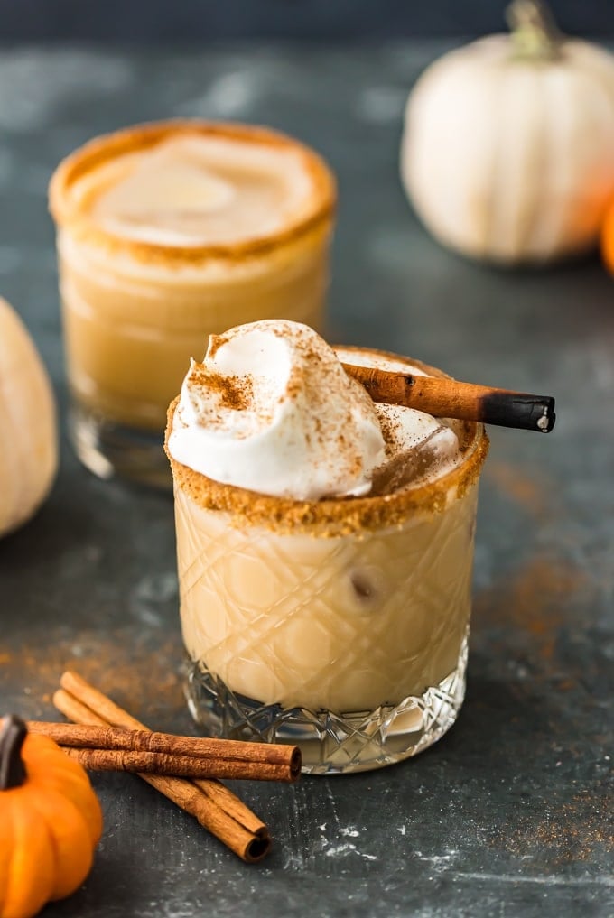 Pumpkin Spice White Russian Cocktail - The Cookie Rookie