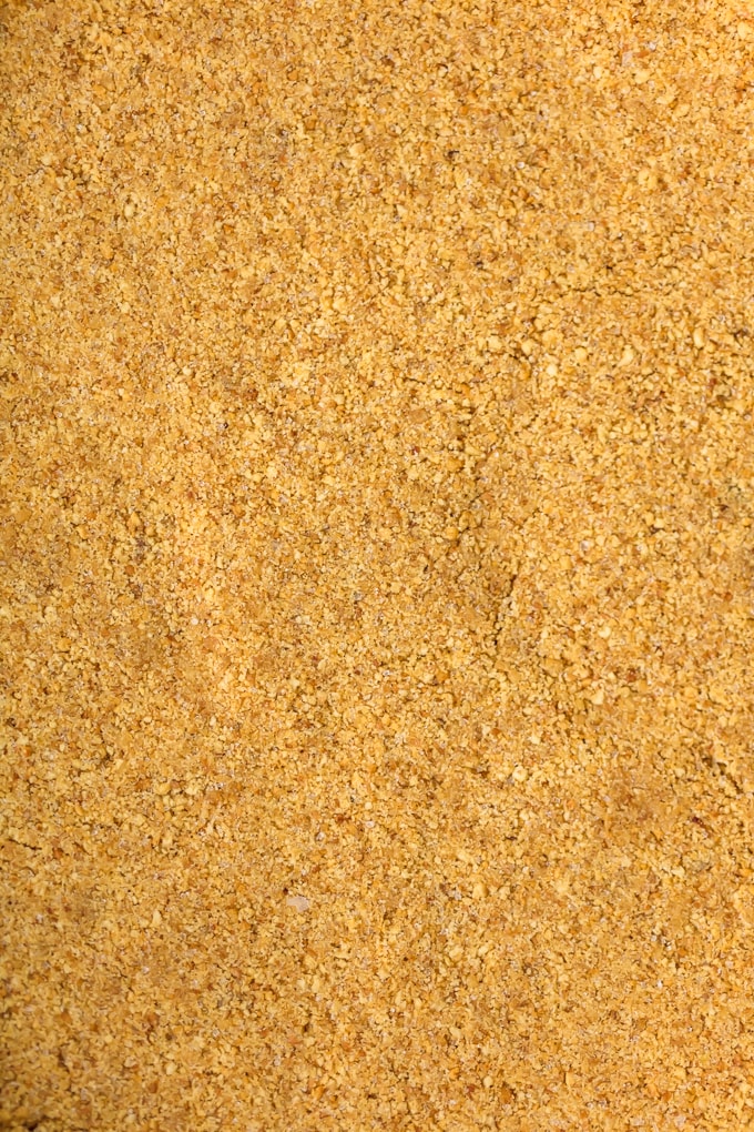 close up view of graham cracker crust