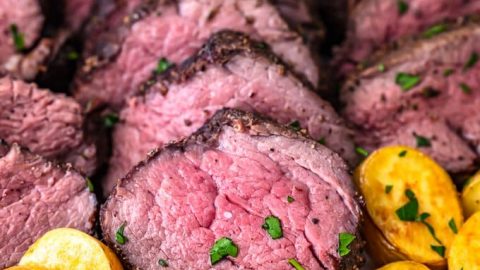 Best Beef Tenderloin Recipe (Beef Tenderloin Roast)