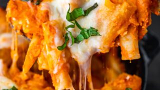 Easy Baked Ziti Recipe (Creamy and Cheesy)
