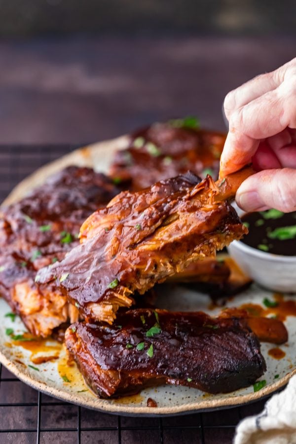 Crock Pot Ribs - Slow Cooker BBQ Ribs Recipe (HOW TO VIDEO!)