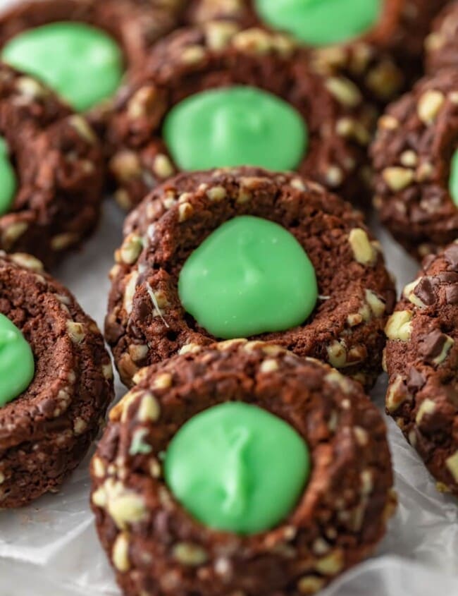 Chocolate Mint Cookies are a fresh and flavorful mint chocolate treat. These Creme de Menthe Thumbprint Cookies are just perfect for winter, and especially Christmas!