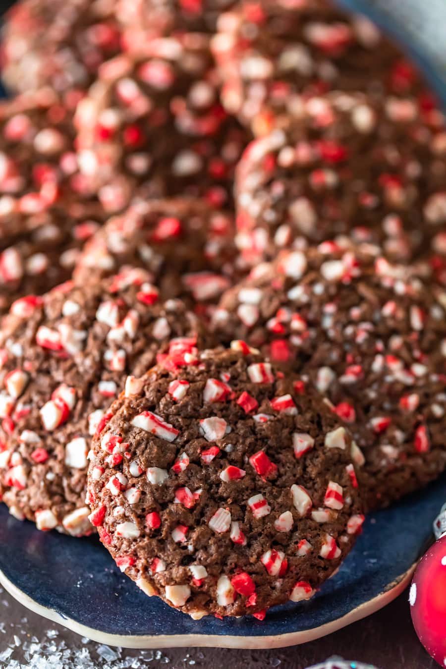 chocolate peppermint crinkle cookies