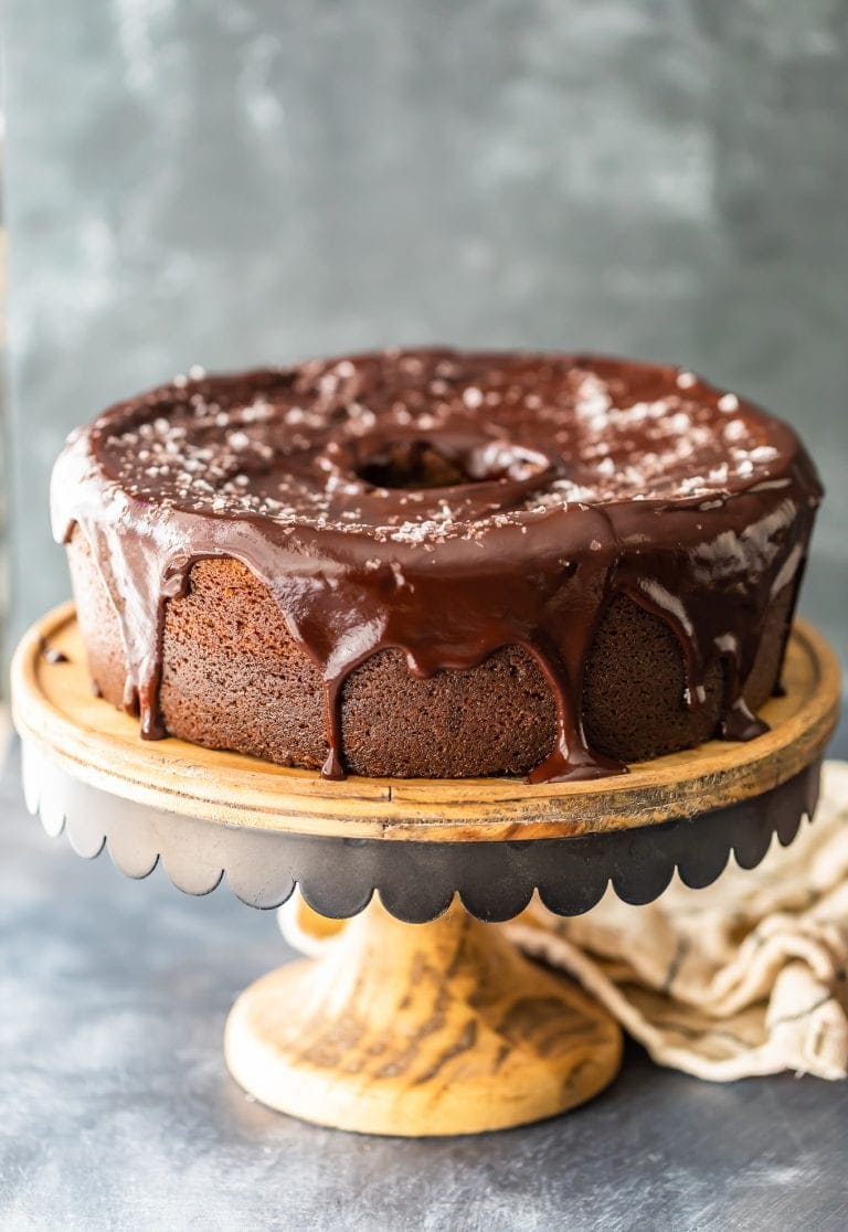 21 Best Valentines Day Cakes 21 velvet chocolate pound cake chocolate ganache icing 4 of 9