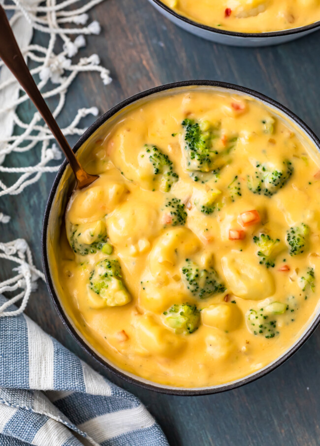 Broccoli and Cheese Soup with Gnocchi (Cheesy Broccoli Gnocchi Soup