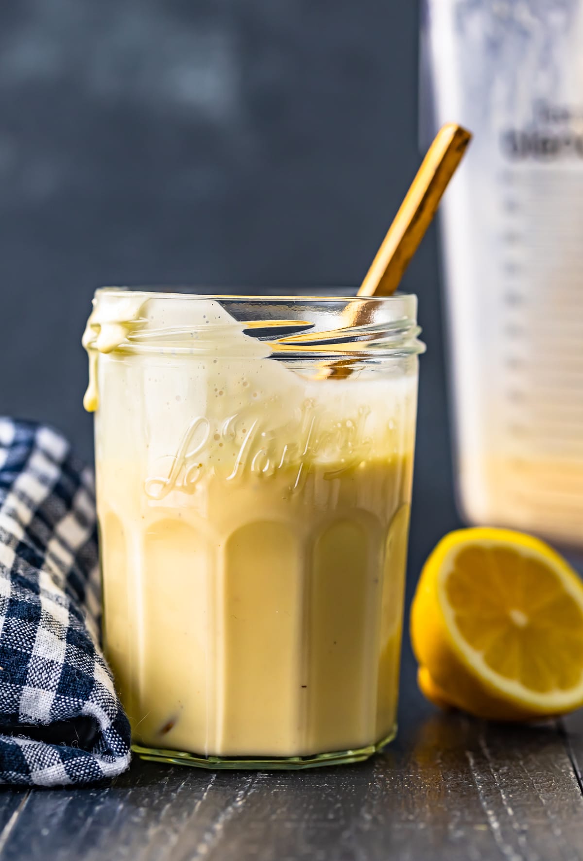 blender hollandaise sauce in a jar