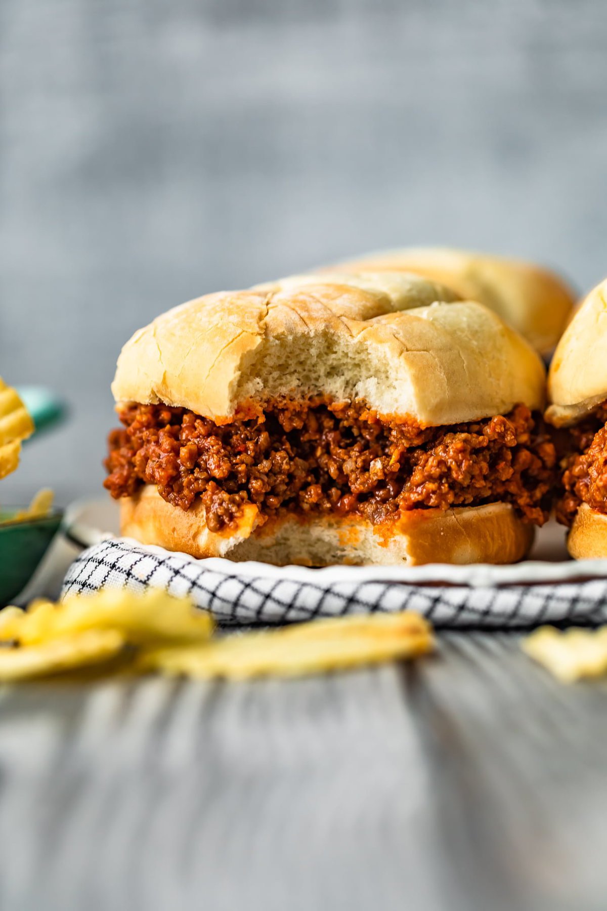 Sloppy Joes Recipe / This sloppy joe recipe is sweet, tangy, zesty and ...