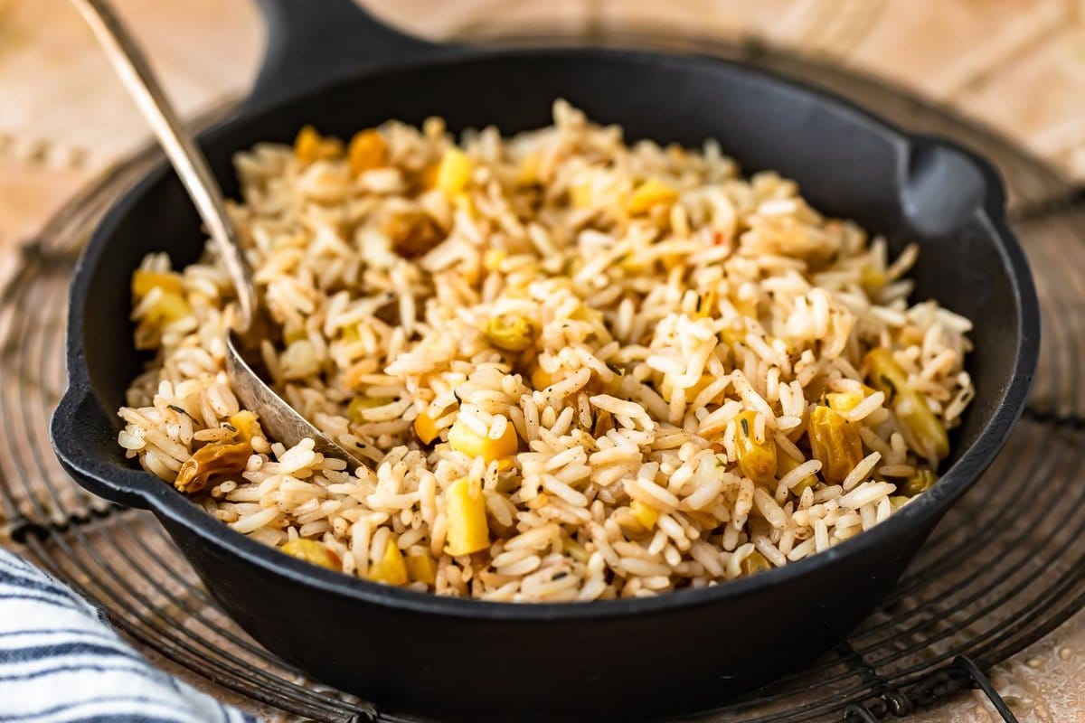 Spiced Rice Pilaf with Apples and Raisins Recipe - 28