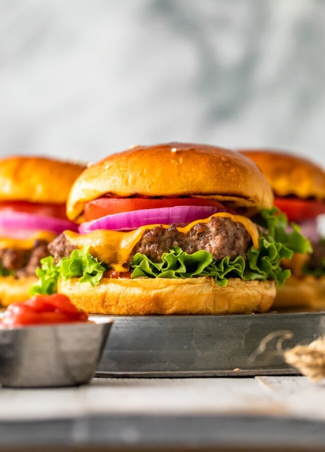 How to Cook Burgers in the Oven (Learn to Broil Hamburgers!) (VIDEO!!)