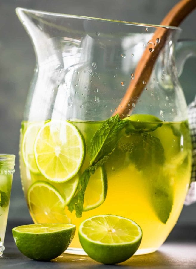 Mojito Pitcher Recipe (Best Mojitos for a Crowd) (VIDEO!!)