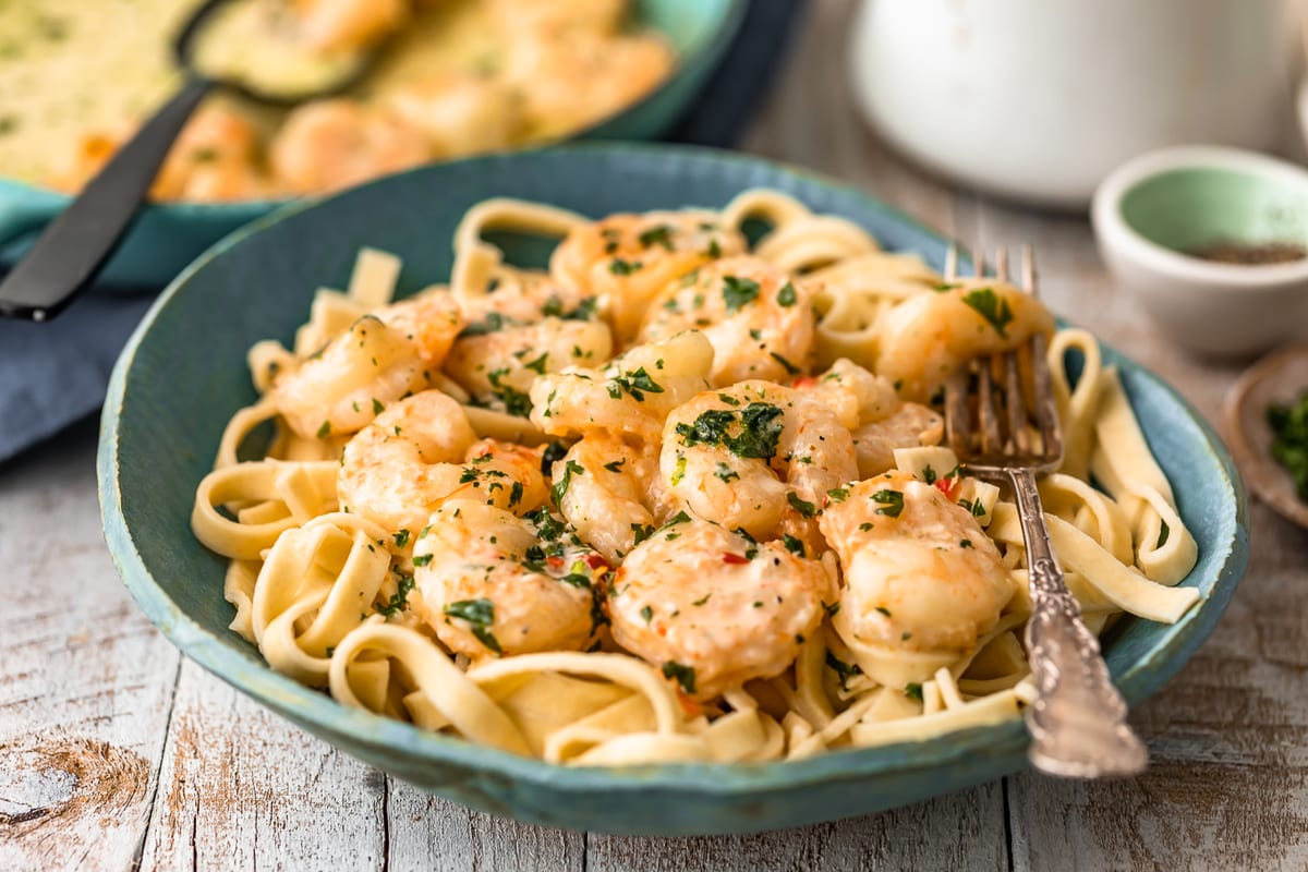 Shrimp,Garlic,Wine,Cream Sauce For Pasta - 15 Minute Shrimp Linguine ...