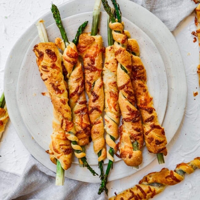 Cheesy Asparagus Crescent Roll Appetizers The Cookie Rookie