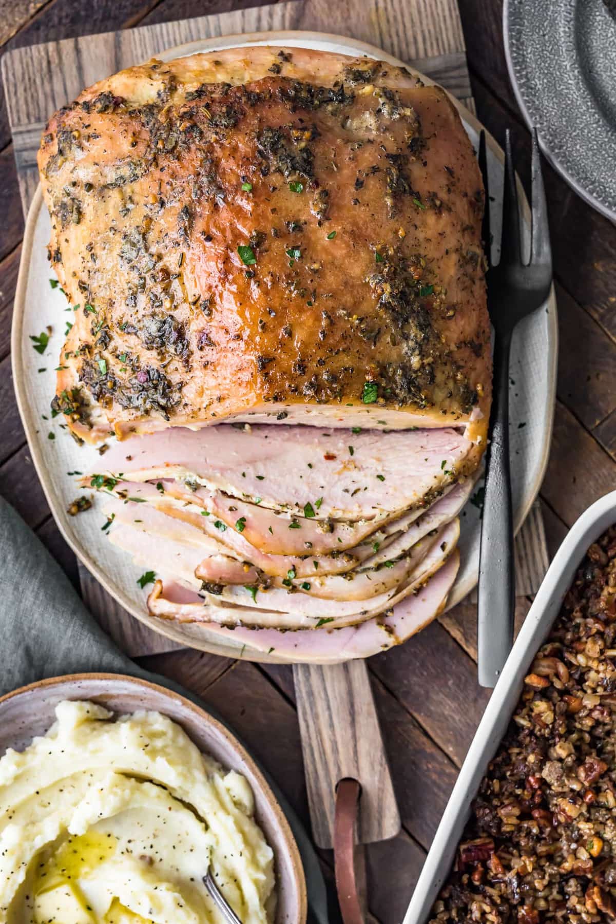 Smoked turkey breast served with mashed potato