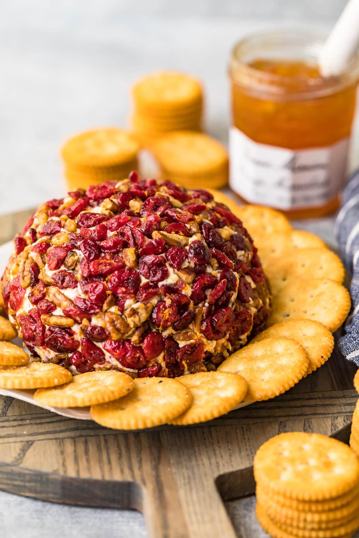 A christmas cheese ball served with crackers