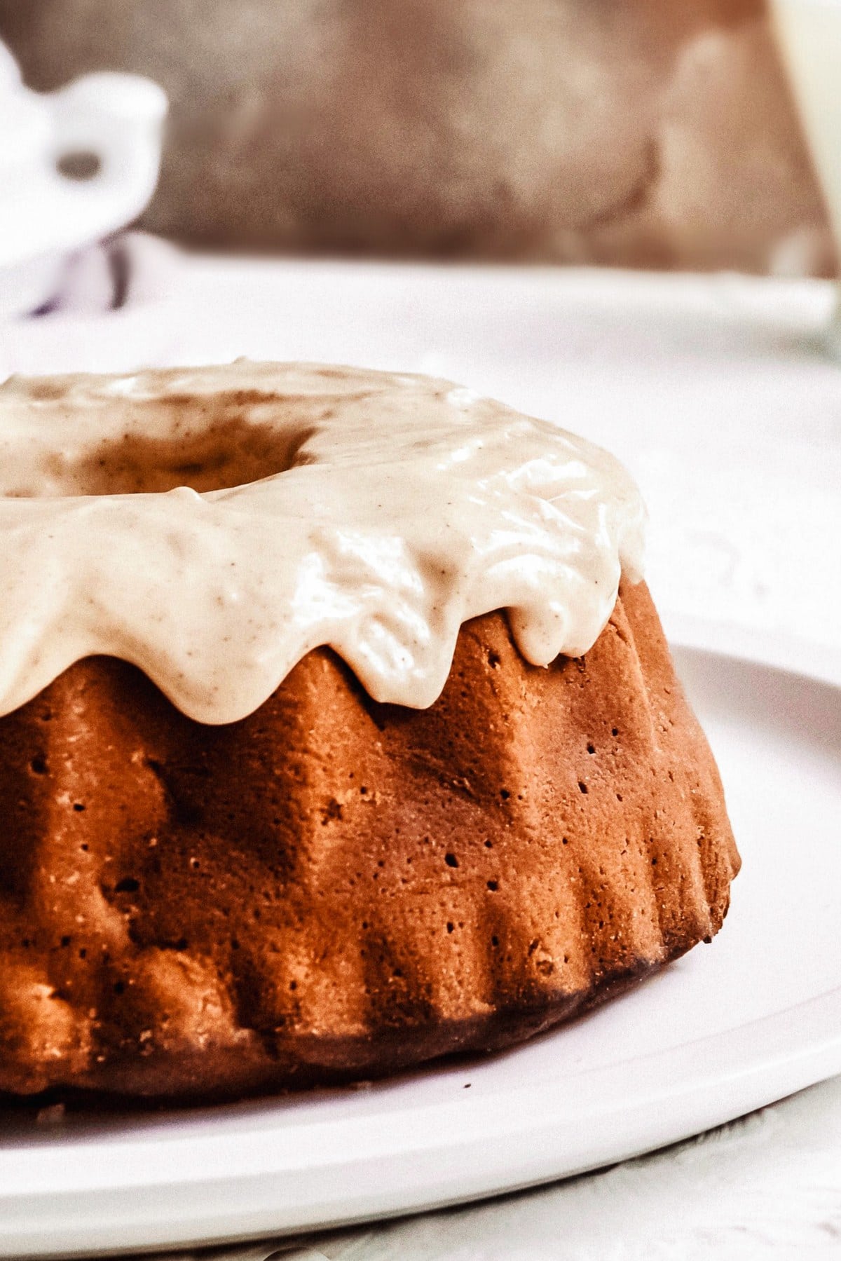 Apple Bundt Cake is the explicit formulation to impart hi there to autumn! This apple cinnamon cake is topped with a scrumptious cinnamon cream cheese icing and some cinnamon chips to spice up the season. This apple cake is made with cake mix, so it be trim easy and so fun to eat! chunky-apple-bundt-cake-recipe-1-of-7 chunky-apple-bundt-cake-recipe-1-of-7 Corpulent Apple Bundt Cake with cinnamon-cream cheese icing. Corpulent Apple Bundt Cake chunky apple bundt cake recipe 1 of 7