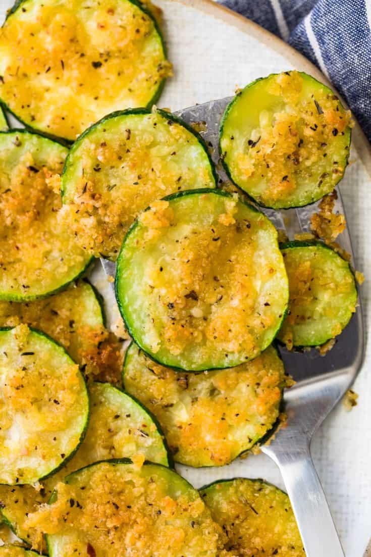 Crispy Baked Zucchini Recipe (Easy and Cheesy!) (VIDEO!!)
