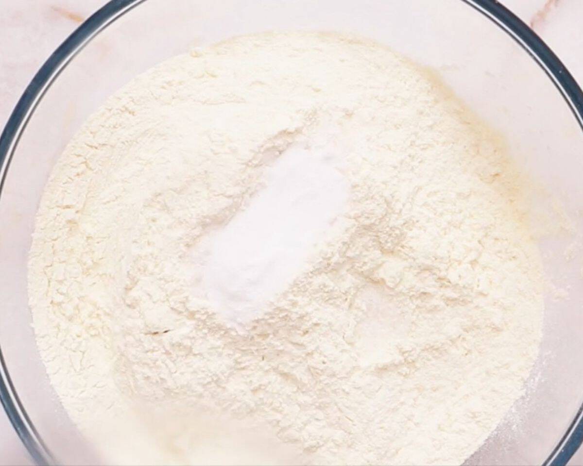 Dry ingredients in a bowl.