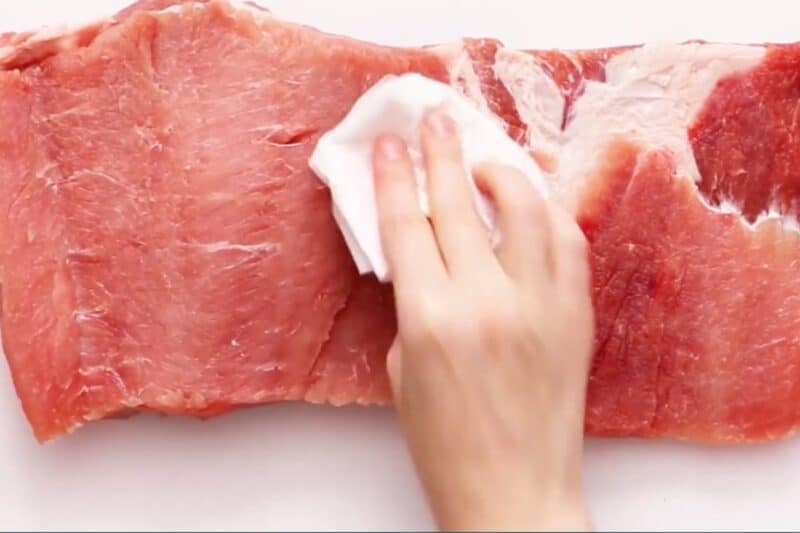 pat dry the prok loin