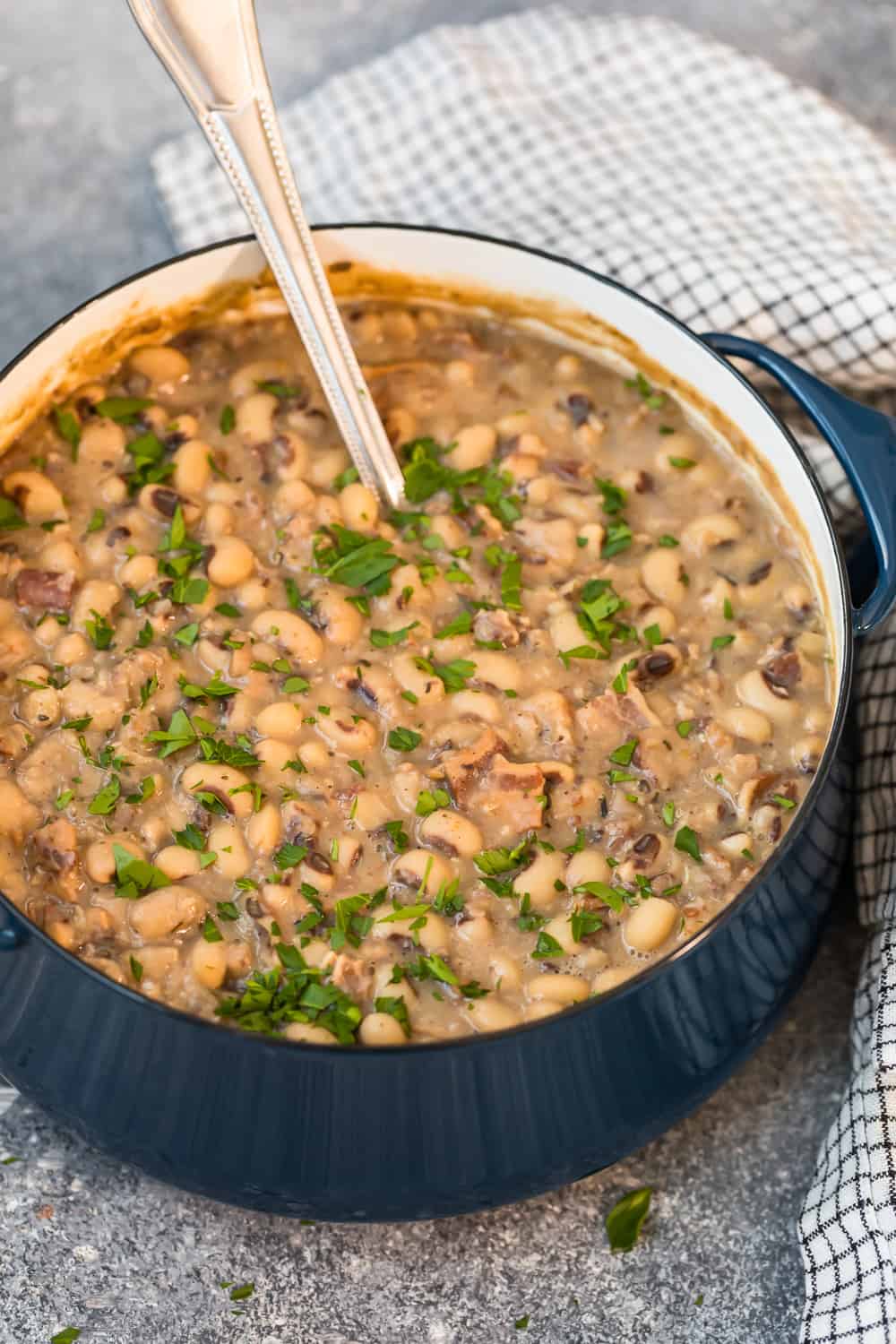 black eyed peas soup with bacon