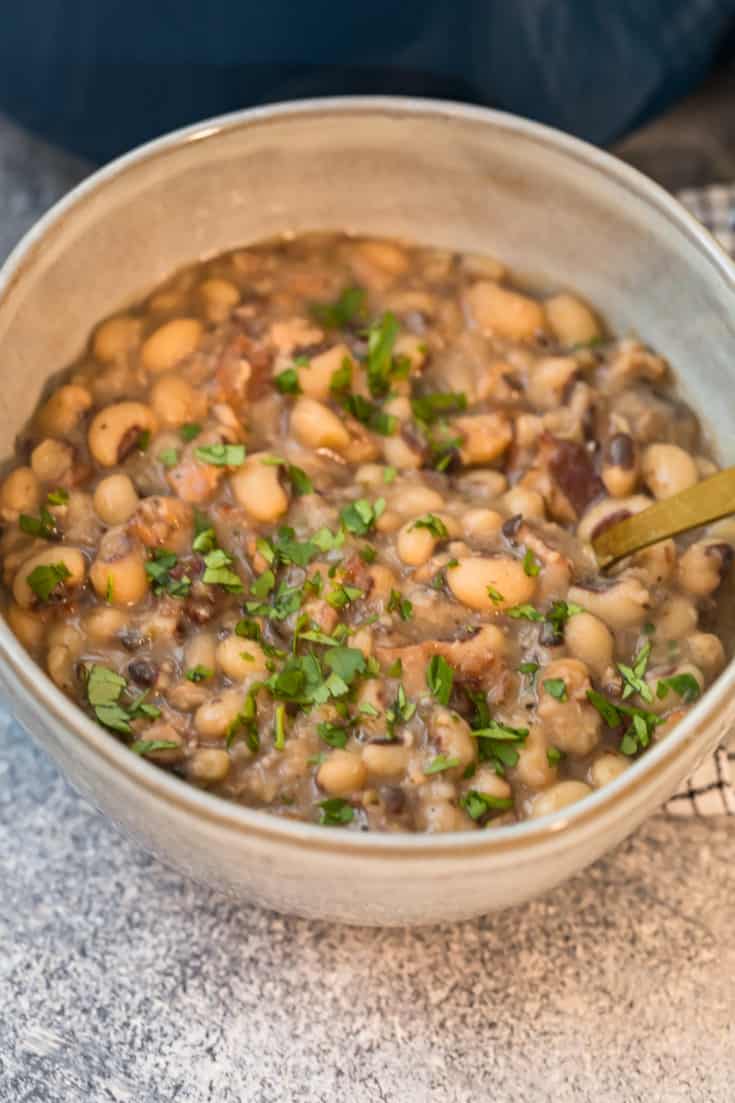 Black Eyed Peas Recipe - The Cookie Rookie® (VIDEO!)