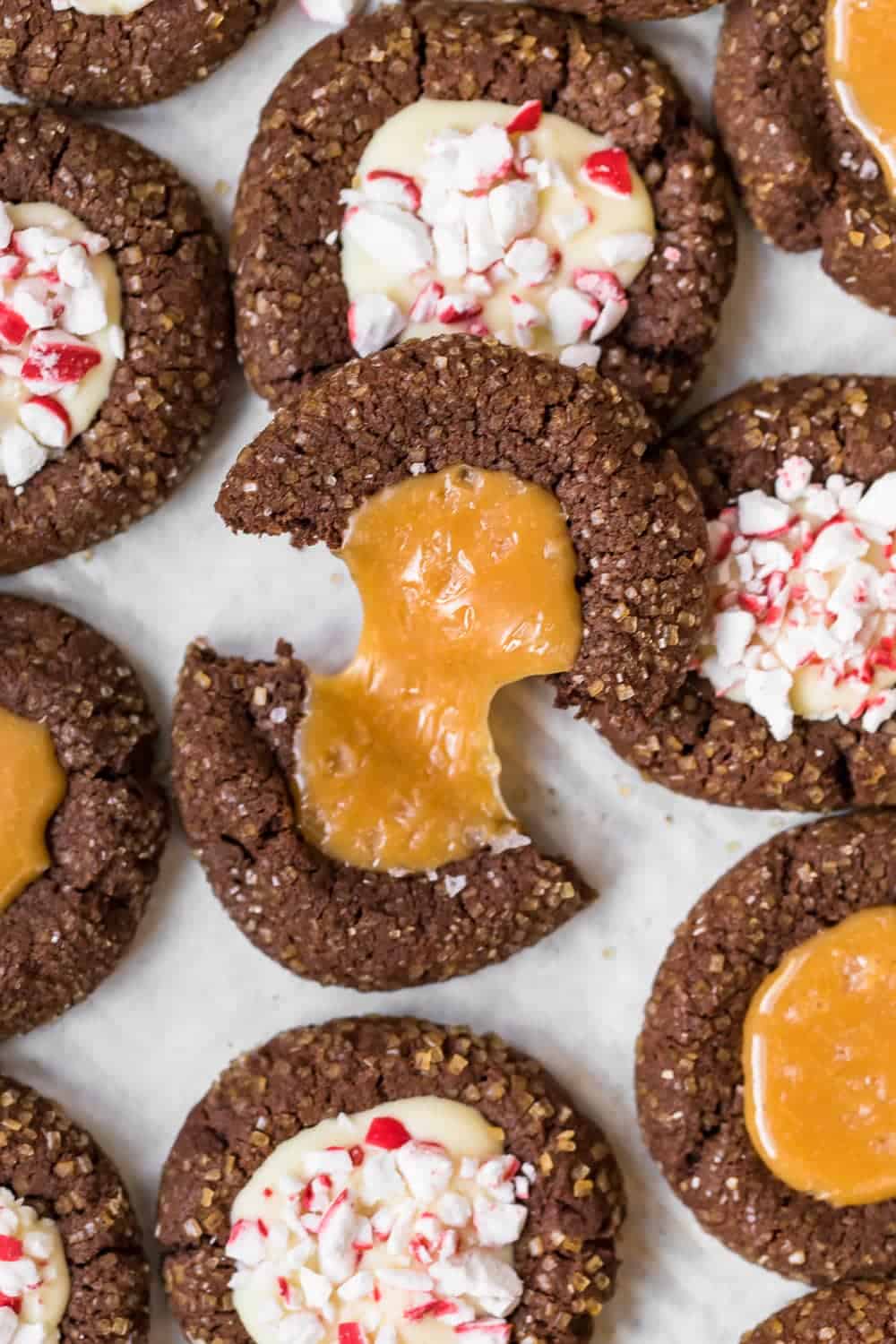 chocolate cookies with caramel and peppermint