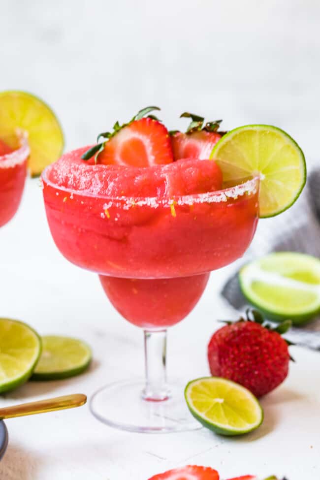 Frozen Strawberry Margarita Recipe - The Cookie Rookie®