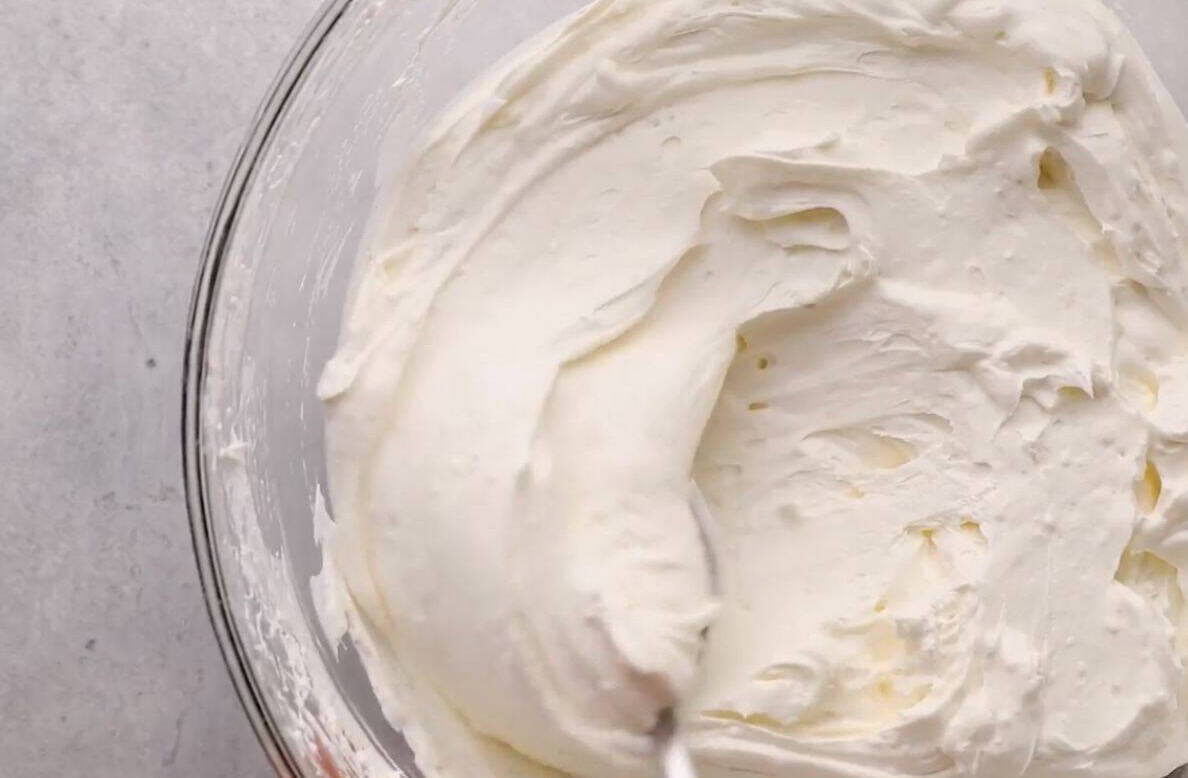 prepare the cream cheese layer