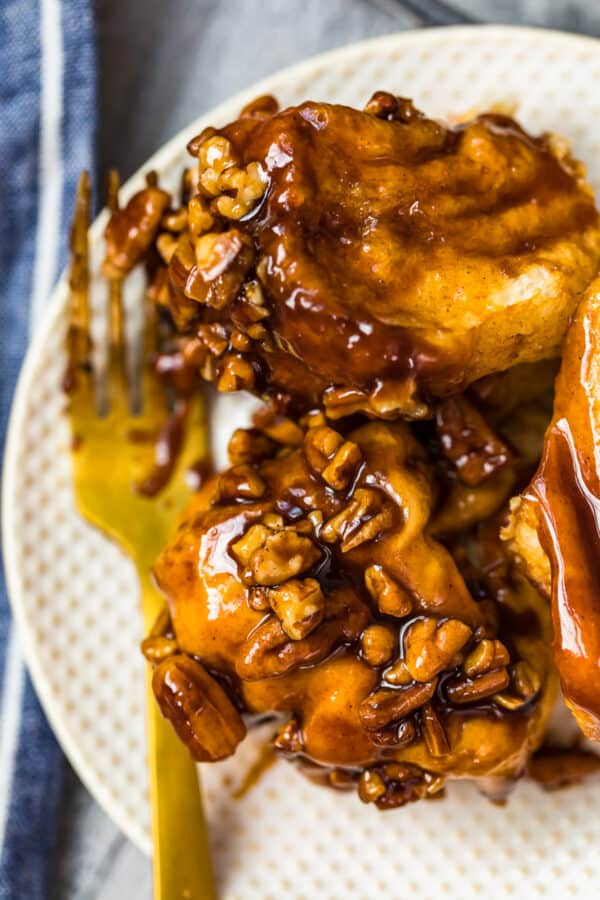 up close image of butterscotch bubble bread pieces