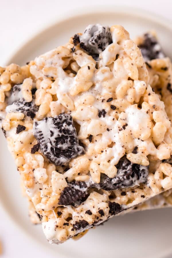 overhead oreo rice krispie treat