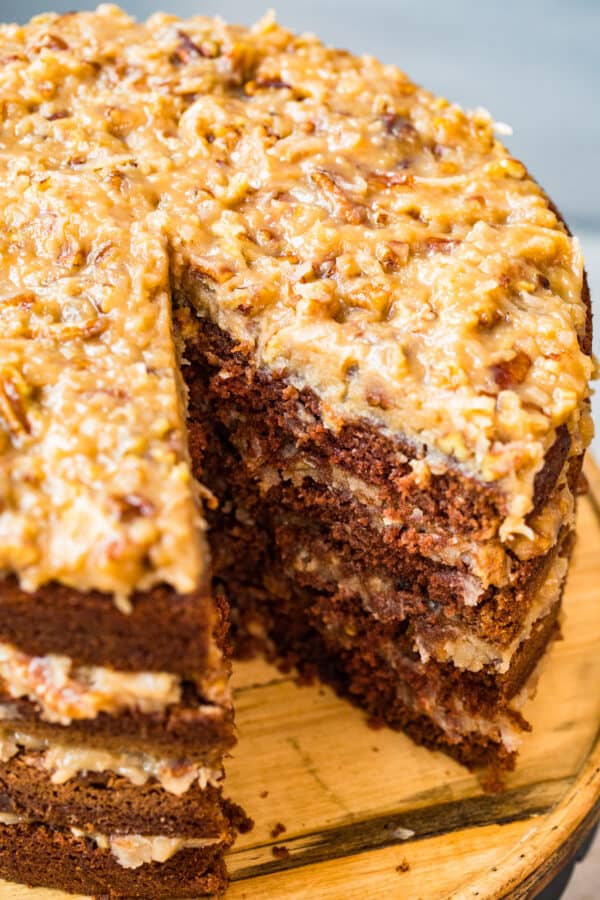 overhead pic of frosted german chocolate cake