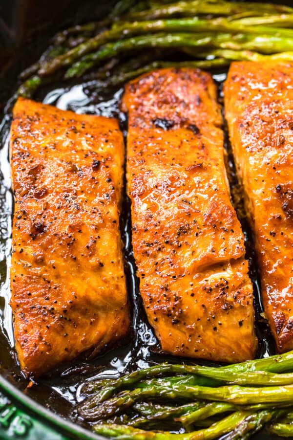 cooked salmon with honey garlic sauce