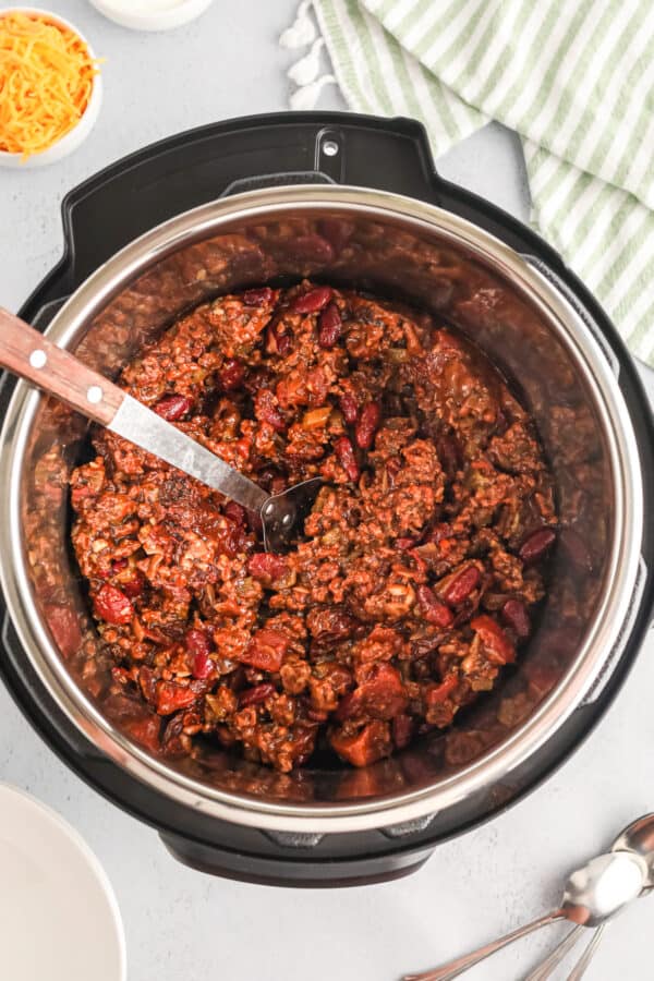 chili made in an instant pot