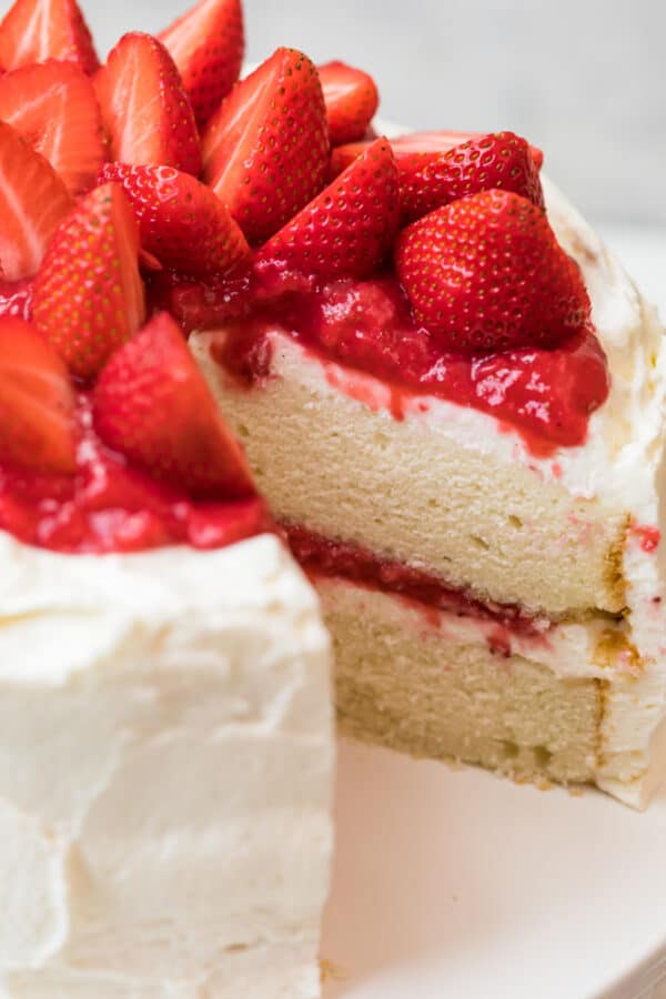 white layer cake with strawberries