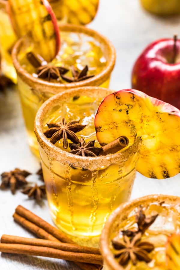 apple cider margaritas with grilled apple slices