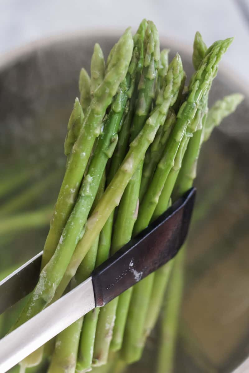 how to boil asparagus