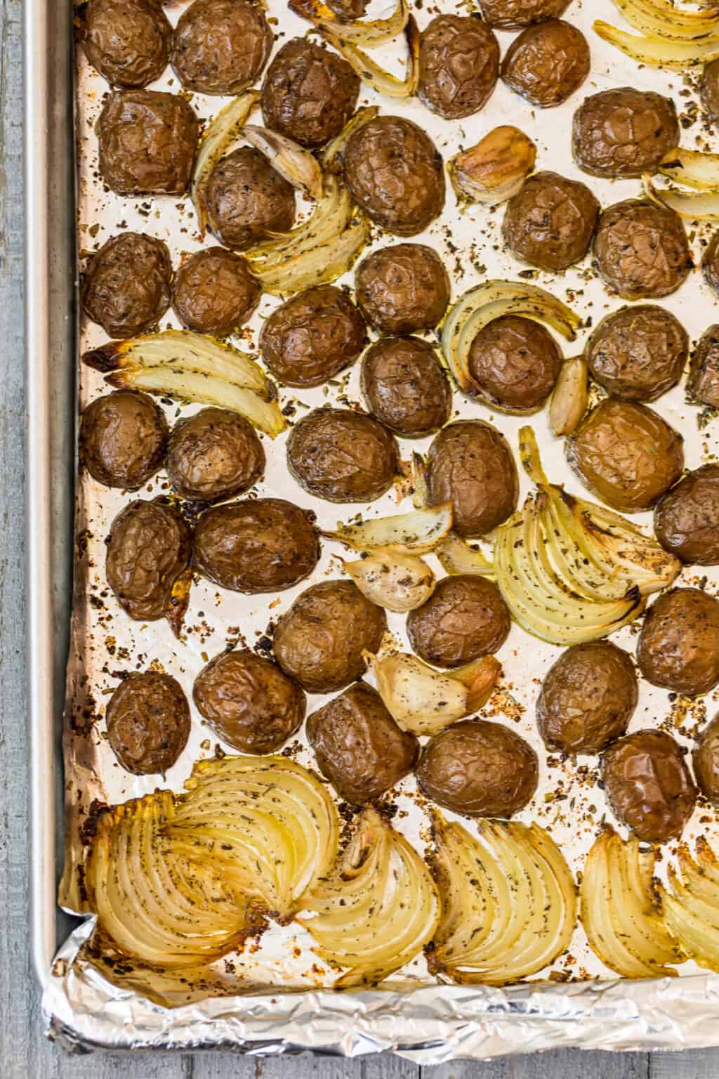 Roasted Red Potatoes with Bacon and Onion Recipe - The Cookie Rookie®