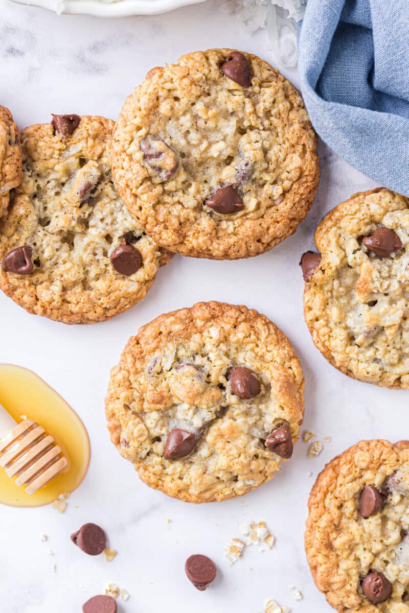 oatmeal chocolate chip cookies with honey