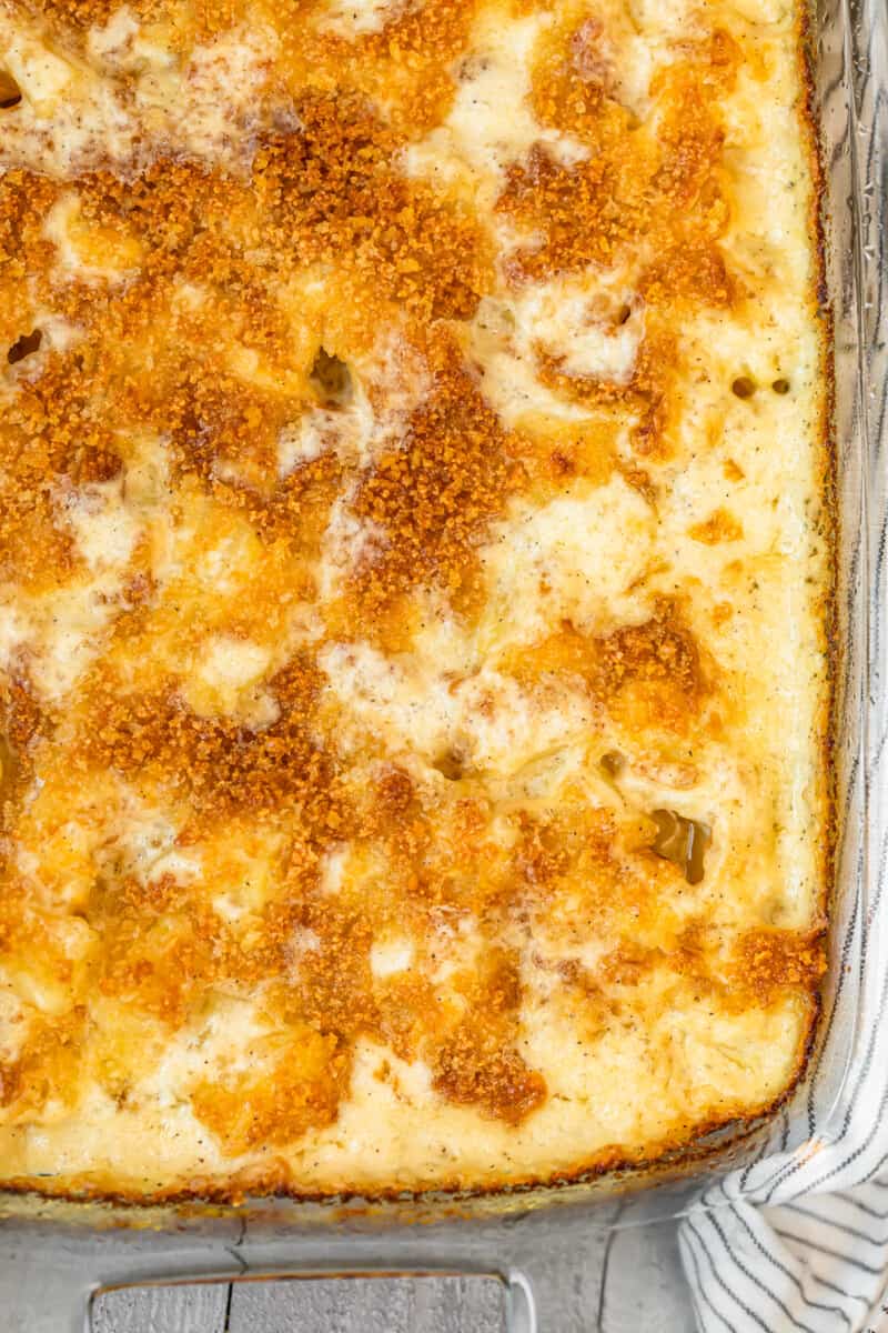 parmesan creamed potatoes with topping in pan