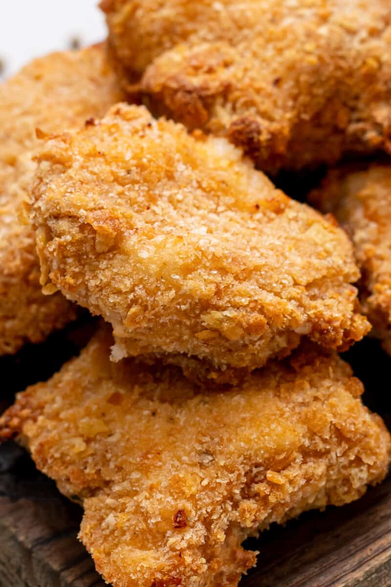 air fryer chicken nuggets up close