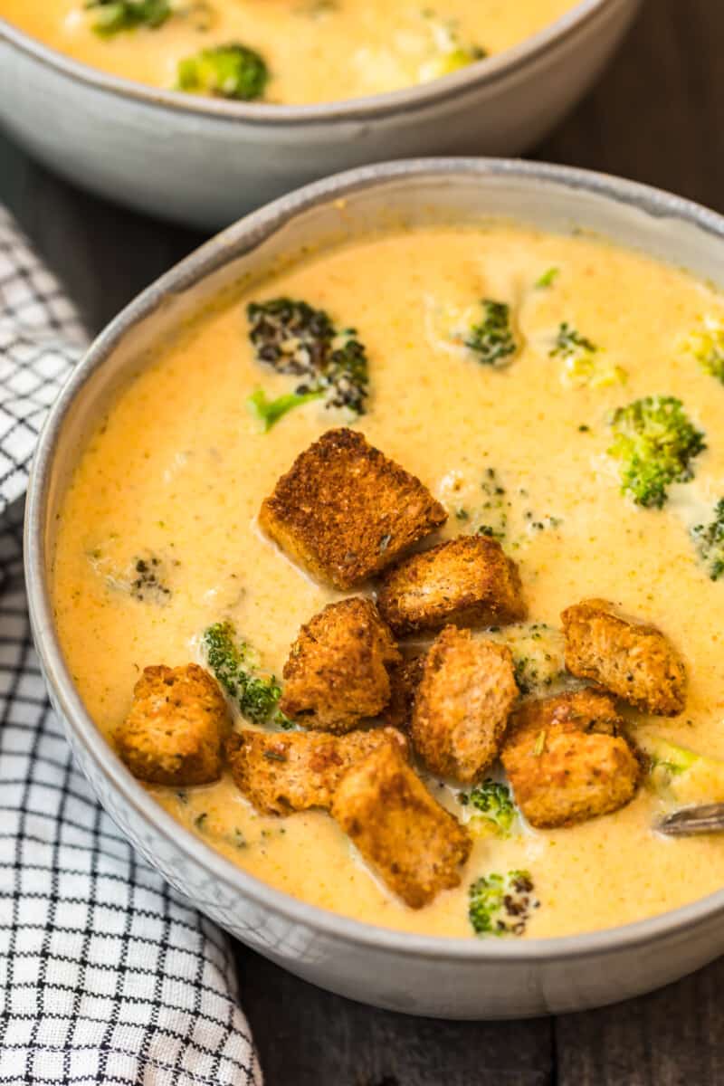 broccoli cheese soup with croutons