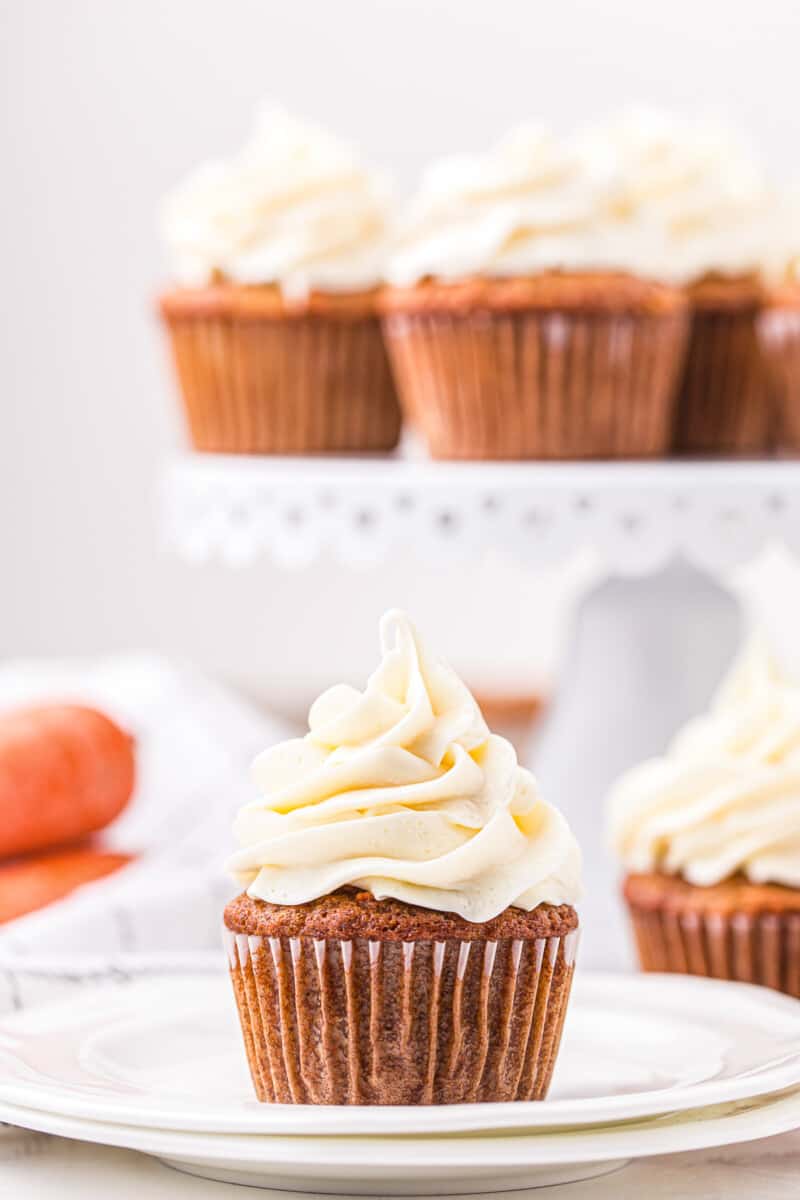 carrot cake cupcakes with cream cheese icing
