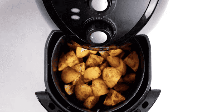 Potatoes in the air fryer.