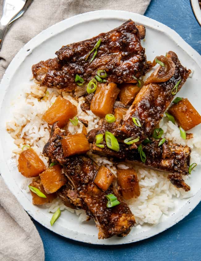 crockpot hawaiian ribs on plate over rice