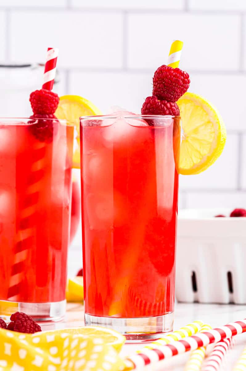 two glasses of raspberry lemonade