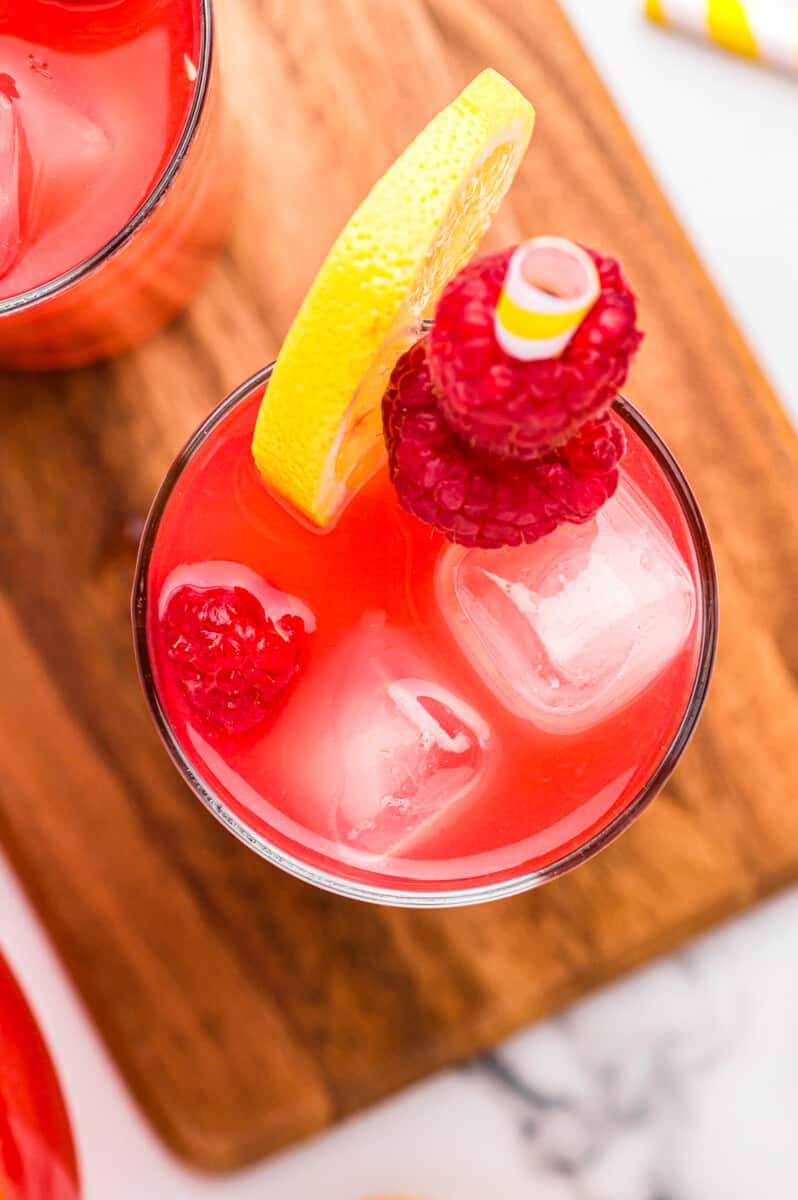 overhead image of raspberry lemonade