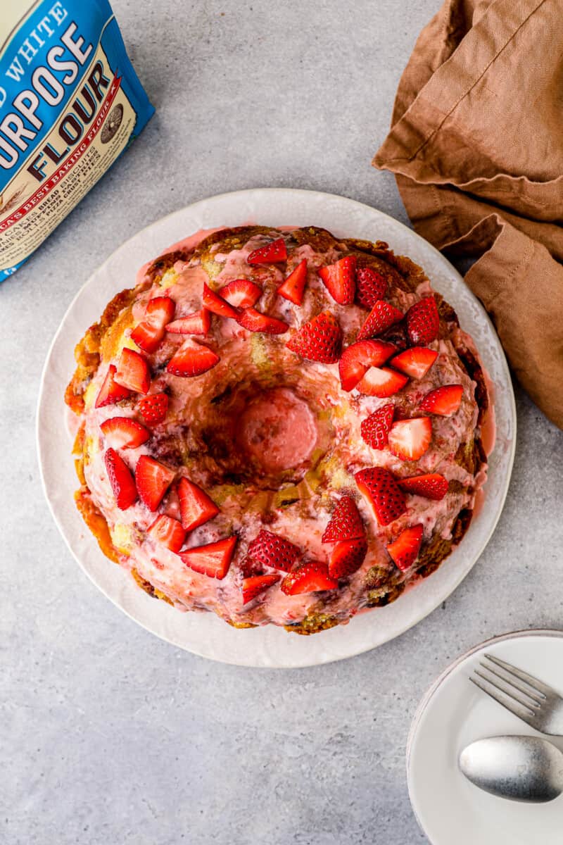 overhead strawberry pound cake on white plate